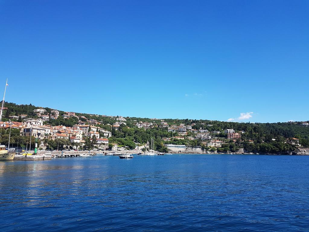 Holiday Home Dunja Опатія Екстер'єр фото